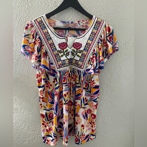 NWT Amana Women’s Floral Embroidered Boho Short Sleeve Top Medium‎